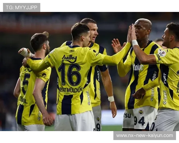 季后赛临近，七支队伍争夺四强席位！，季后赛几支队伍