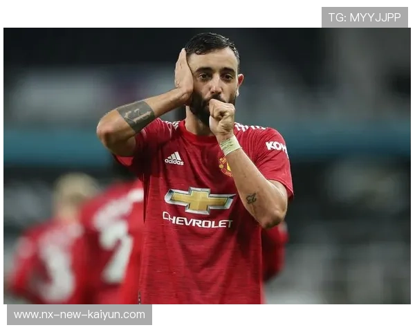 布鲁诺精准直塞撕开对手中路